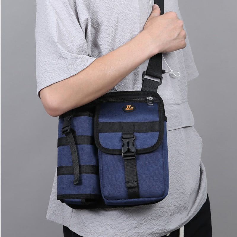 sac bandoulière tactique avec porte-bouteille intégré